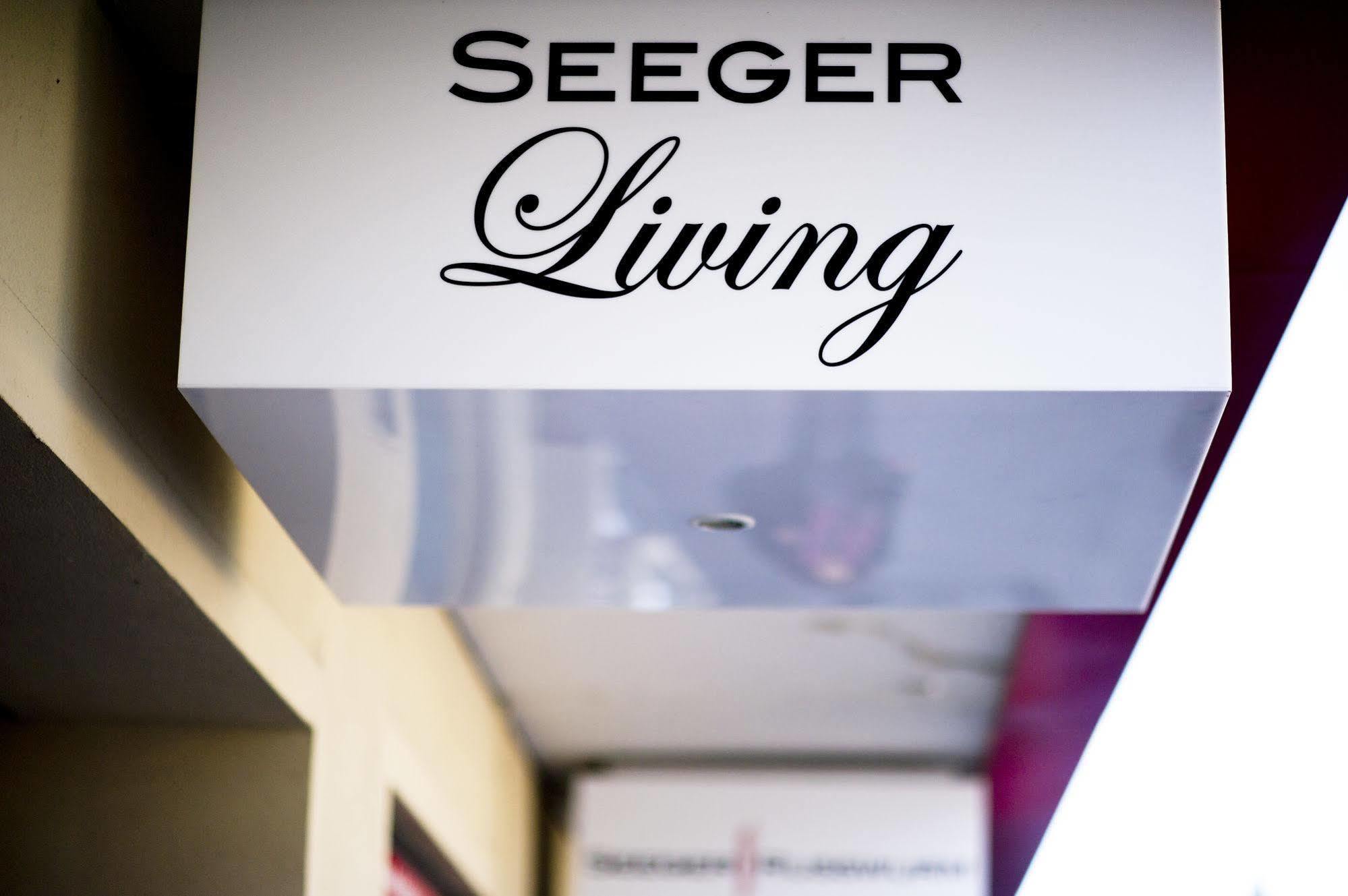 Seeger Living Comfort Downtown Aparthotel